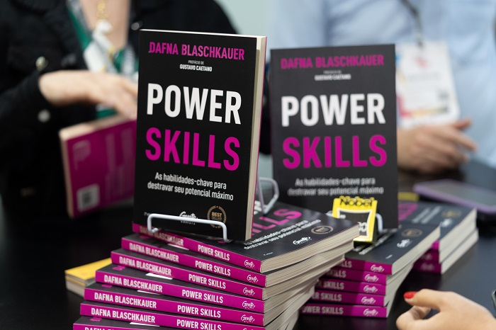 Livro Power Skills
